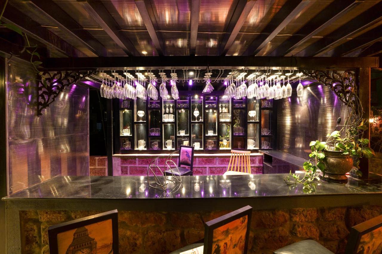 Azalea Villa 潘奇加尼 外观 照片