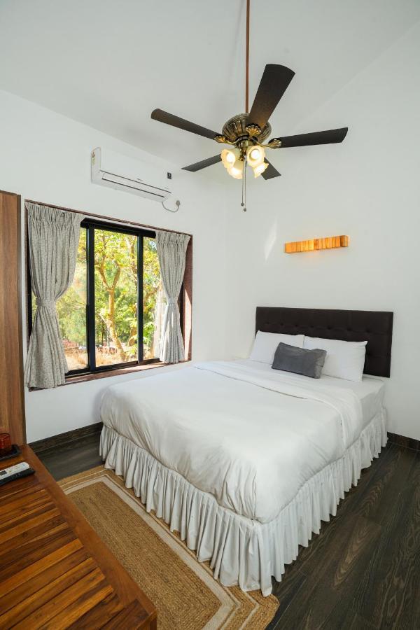 Azalea Villa 潘奇加尼 外观 照片